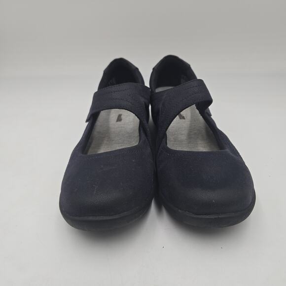 CLARKS Women's Blue Sillian Bella Mary Jane Flat Slip-On Shoes Size 9 Comfort - Picture 2 of 6